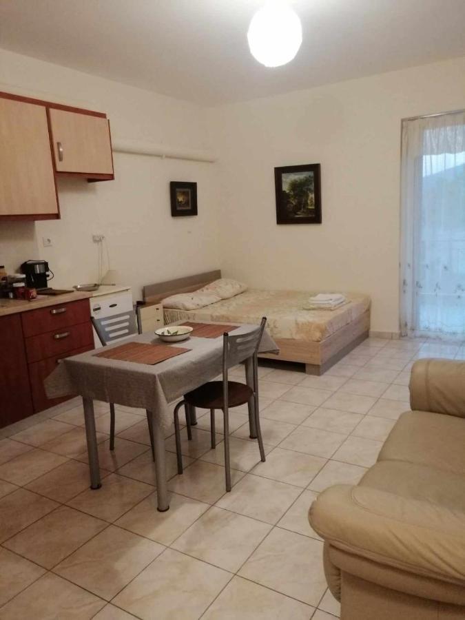 Gallery Suites "Athina" Μεσολόγγι Εξωτερικό φωτογραφία